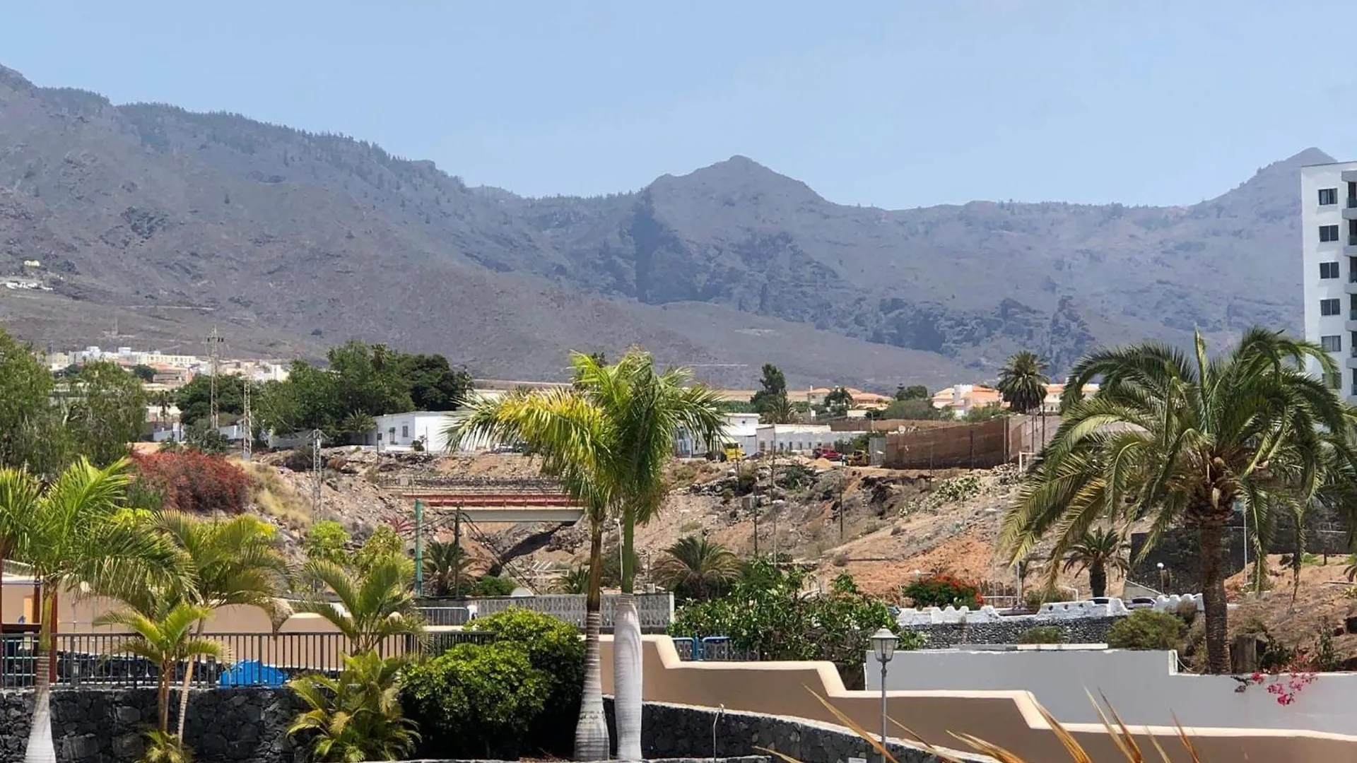 New !!! Luxury Apartment, 32 M2 Terrace In The Sun, Pool View アデヘ