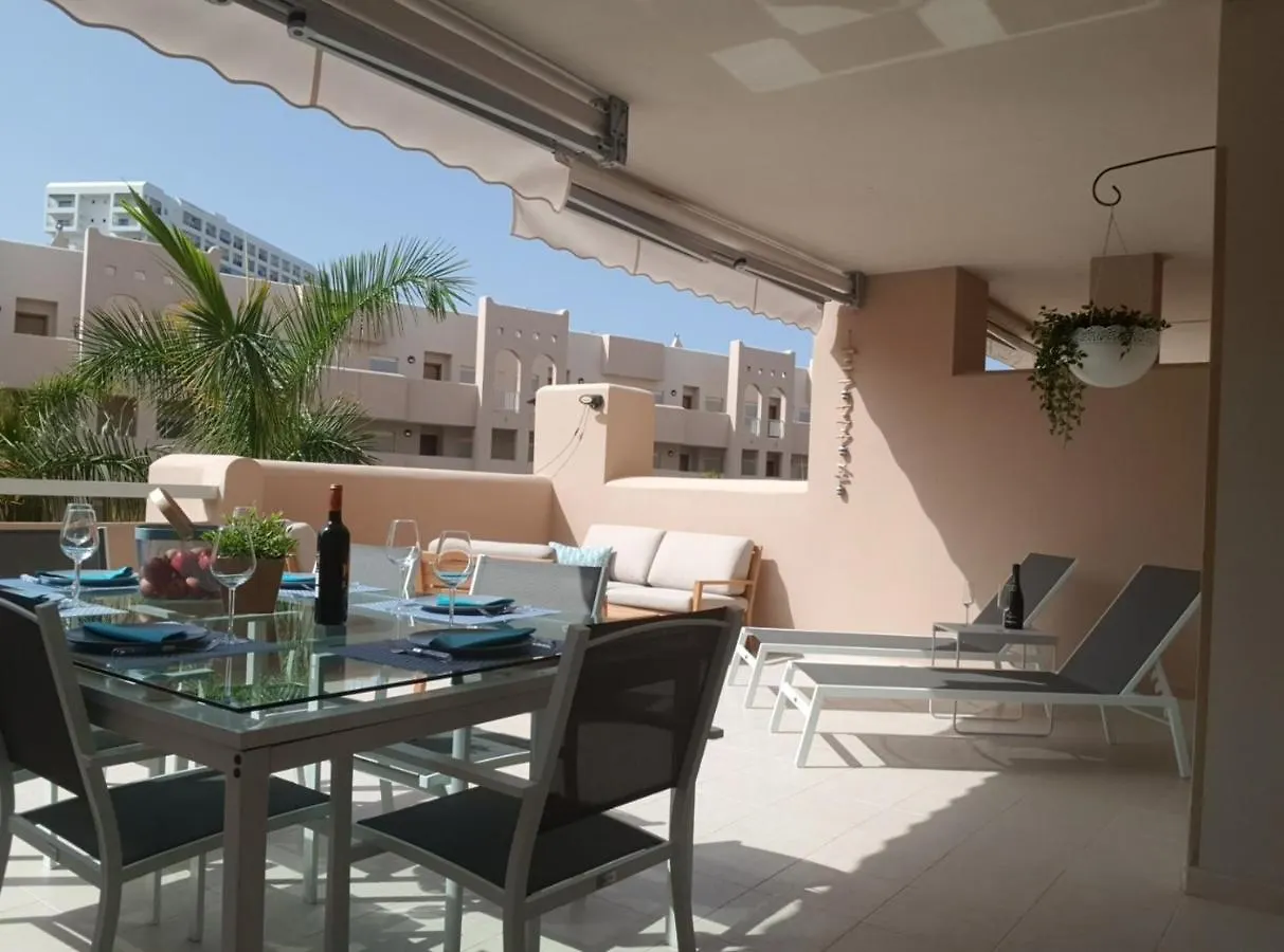 New !!! Luxury Apartment, 32 M2 Terrace In The Sun, Pool View 아데제