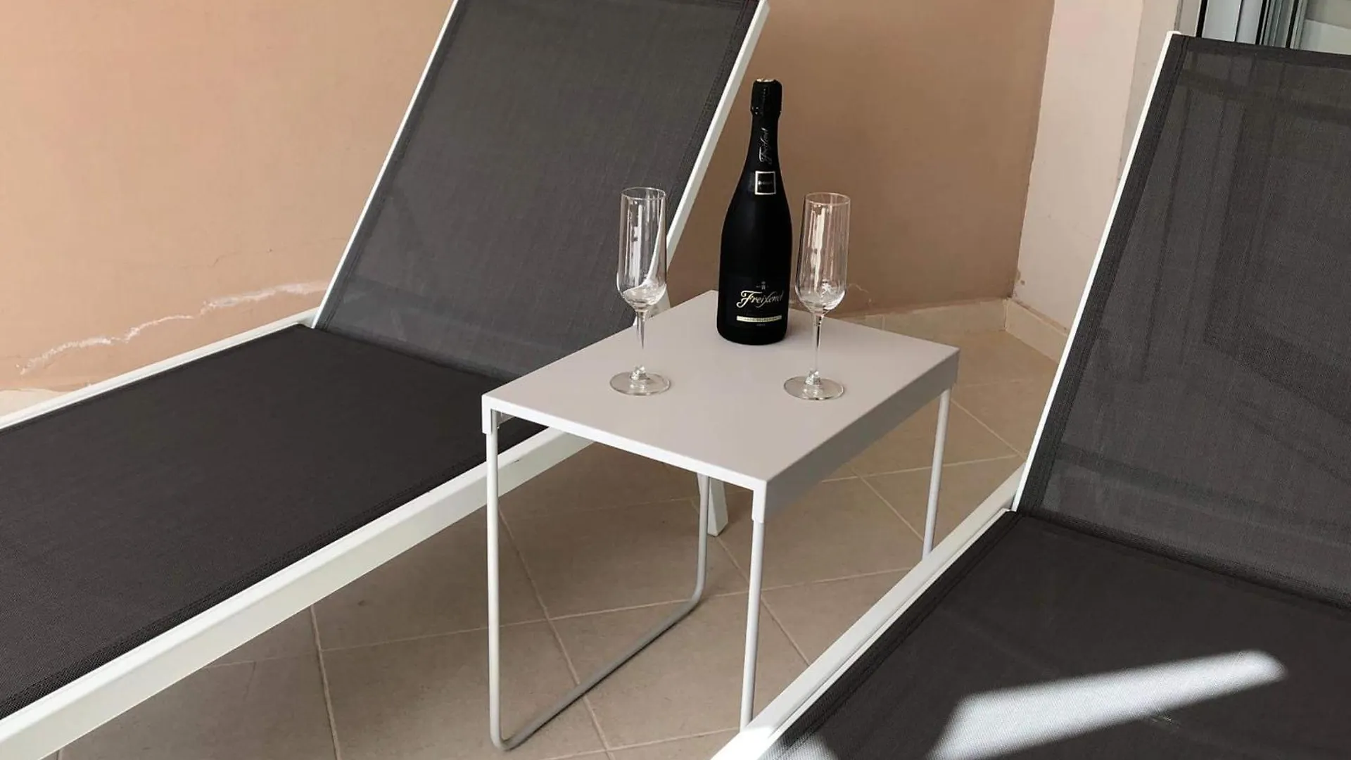 New !!! Luxury Apartment, 32 M2 Terrace In The Sun, Pool View 아데제 0*,  스페인