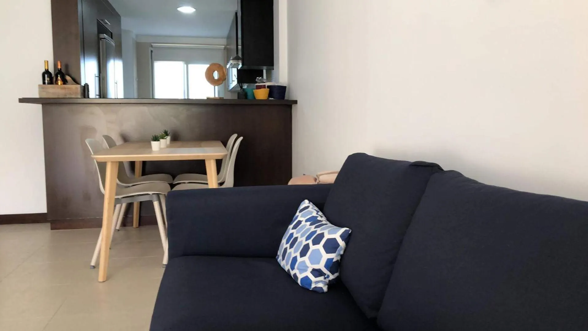 New !!! Luxury Apartment, 32 M2 Terrace In The Sun, Pool View 아데제 아파트